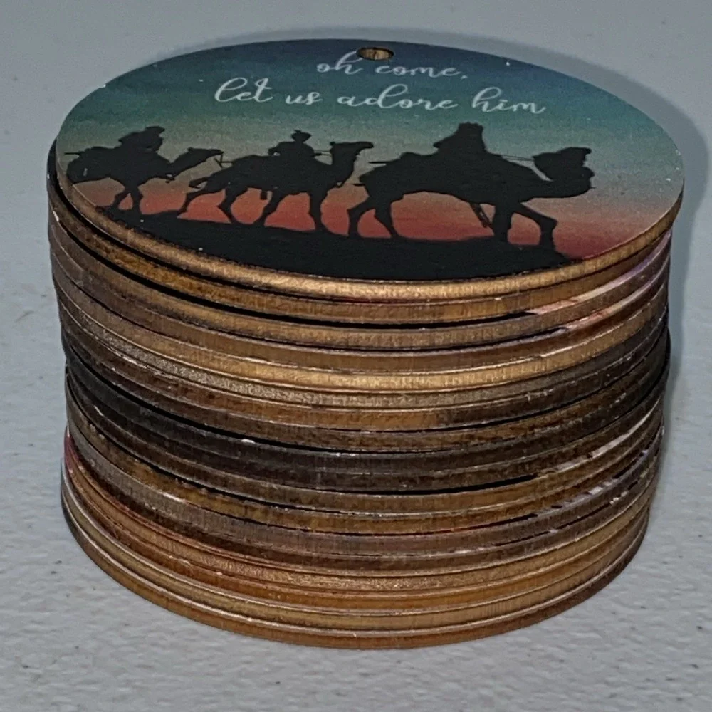 Lot Of 18 Round Wooden Christmas Ornaments Holiday Nativity Spiritual Jesus 3